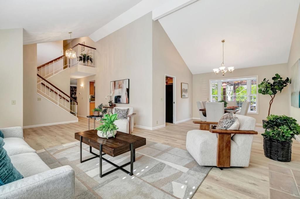 listing image 130720188746169224648