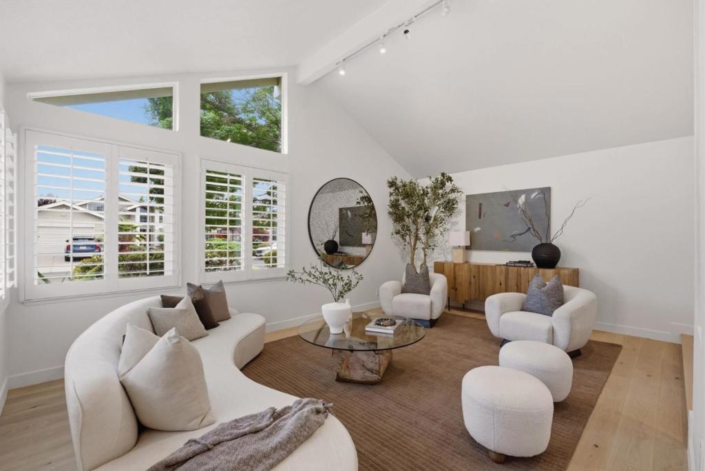 4114 Cranford Circle