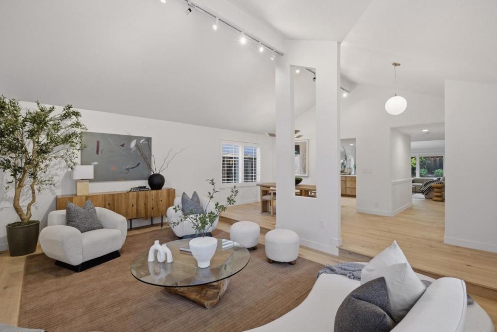 4114 Cranford Circle