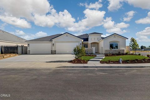 Photo of 13620 Philip Phelps Ave, Bakersfield, CA 93314 (MLS # V1-34650)