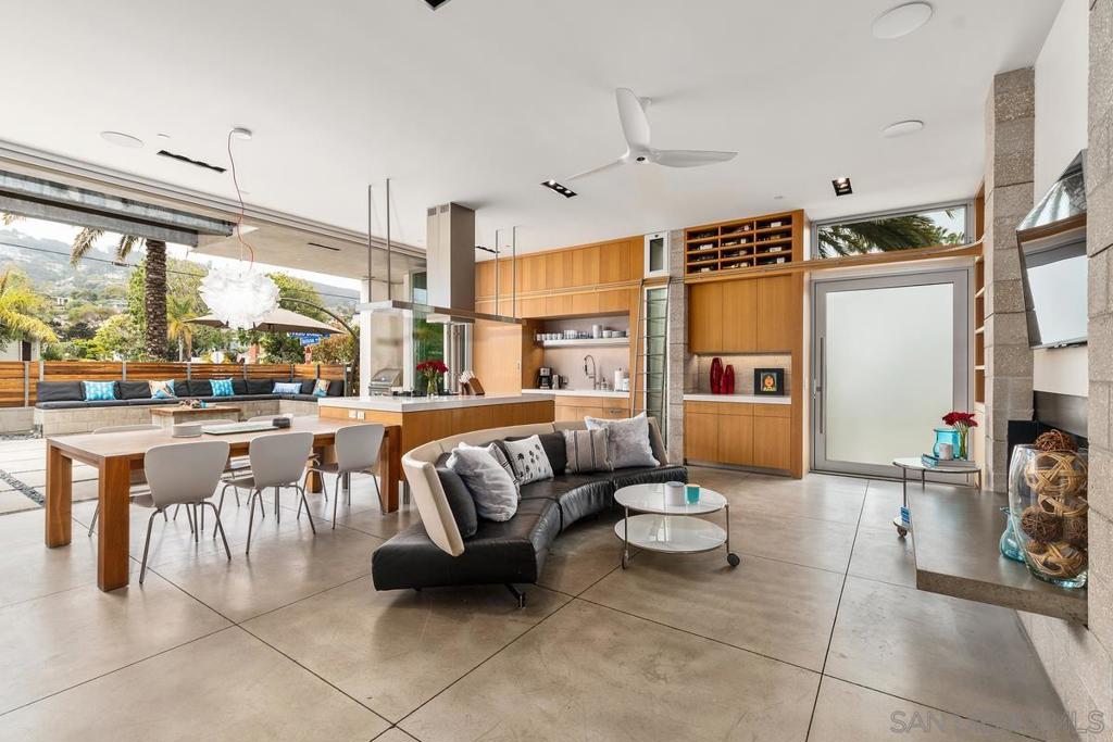 La Jolla - Residential Lease