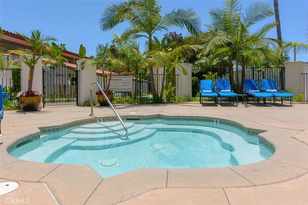 La Costa - Residential
