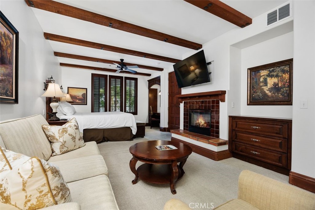 La Costa - Residential