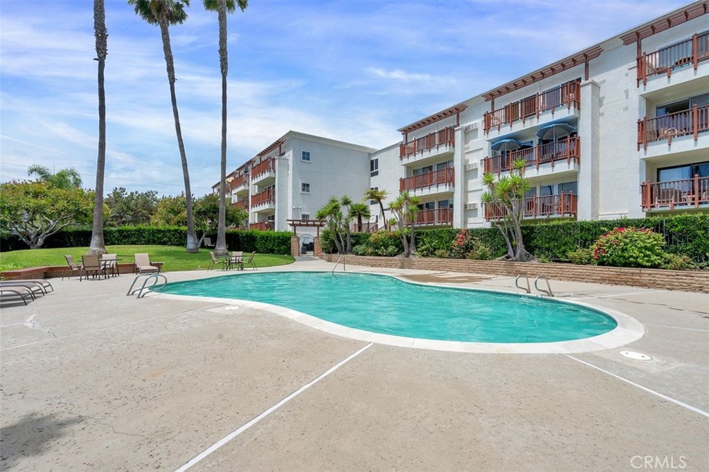La Costa - Residential