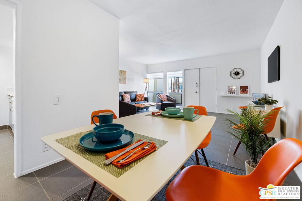 277 E Alejo Road 206