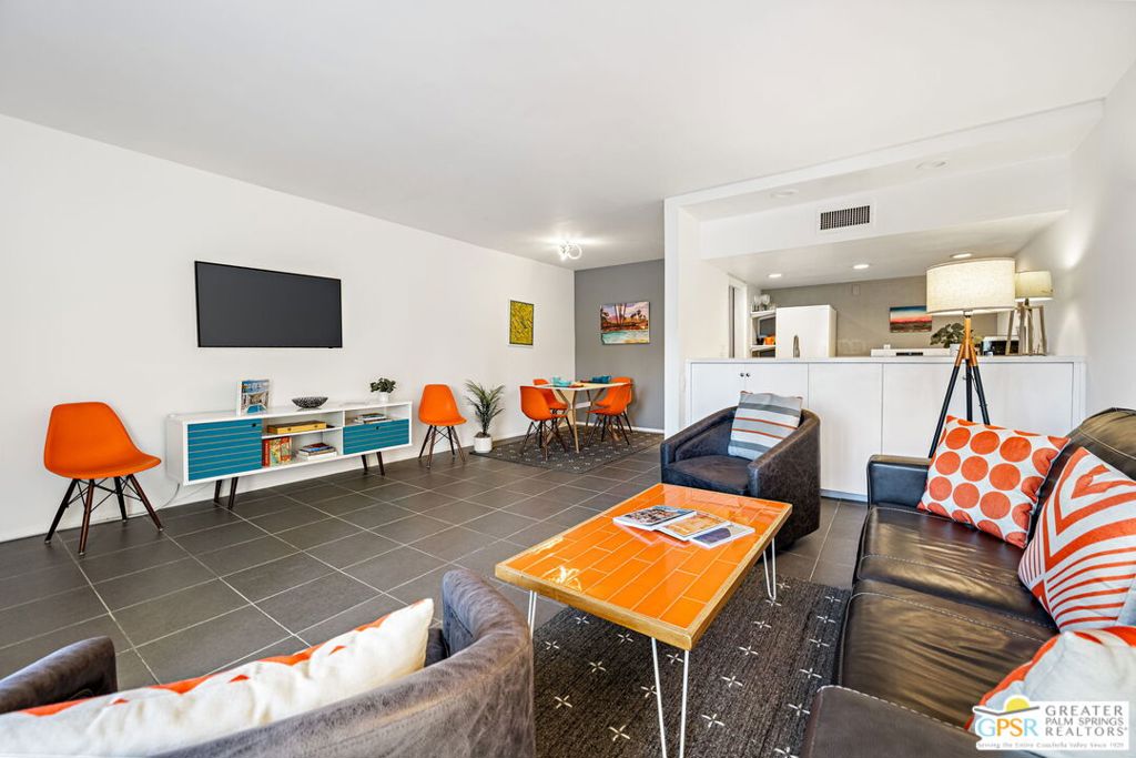 277 E Alejo Road 206
