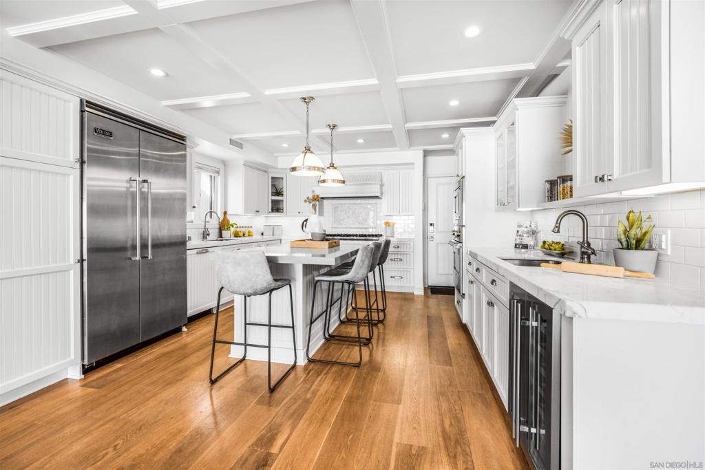 Mission Beach - Residential