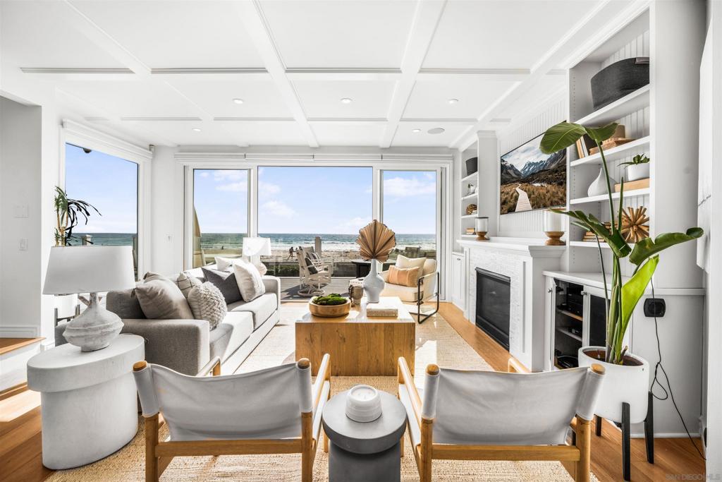 Mission Beach - Residential