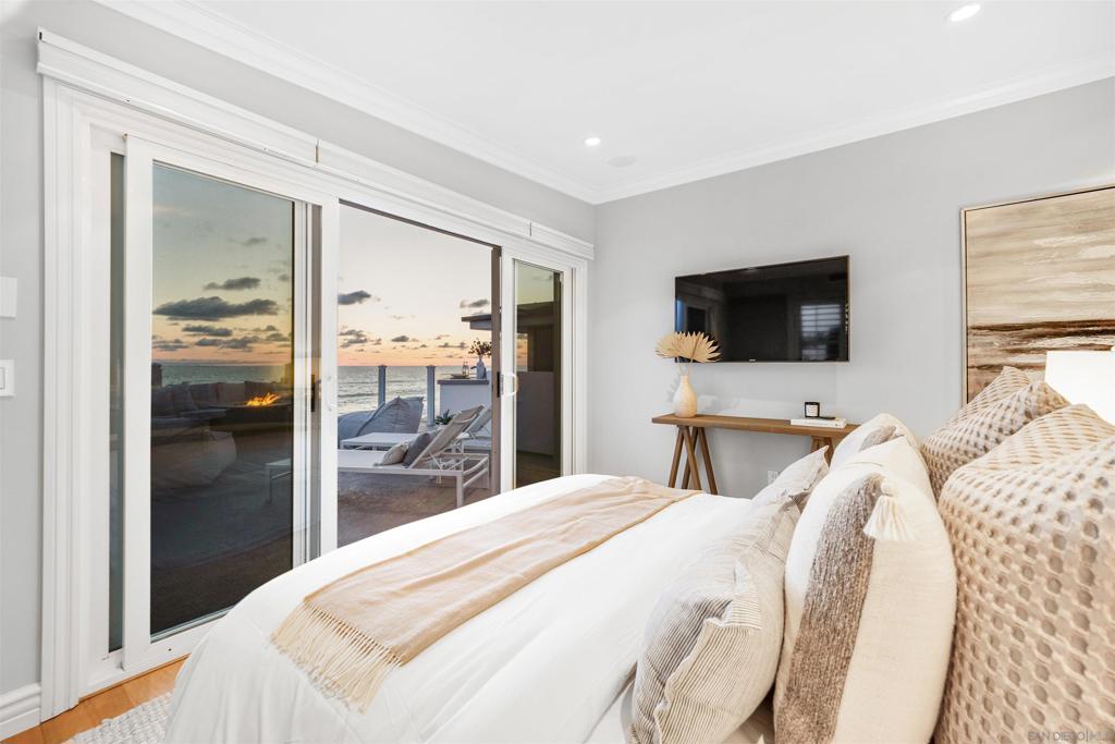 Mission Beach - Residential