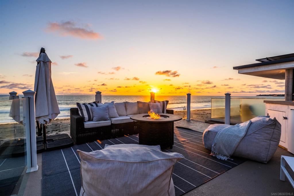 Mission Beach - Residential