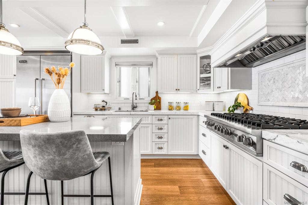 Mission Beach - Residential