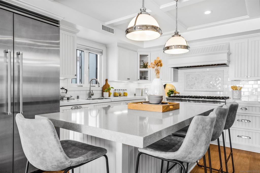 Mission Beach - Residential