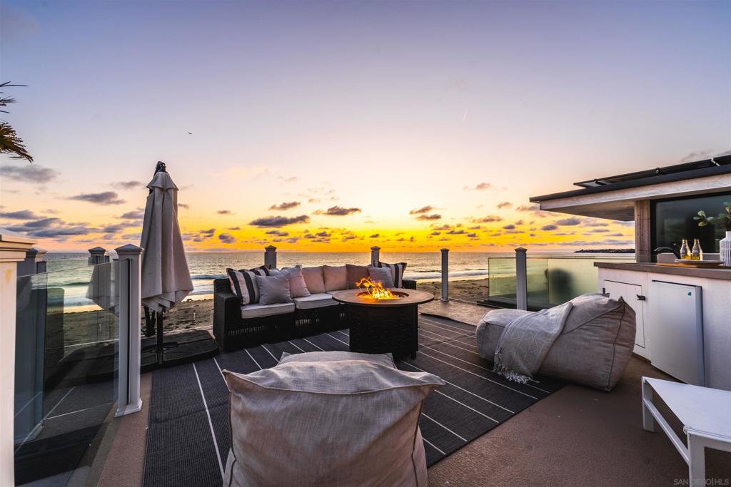 Mission Beach - Residential