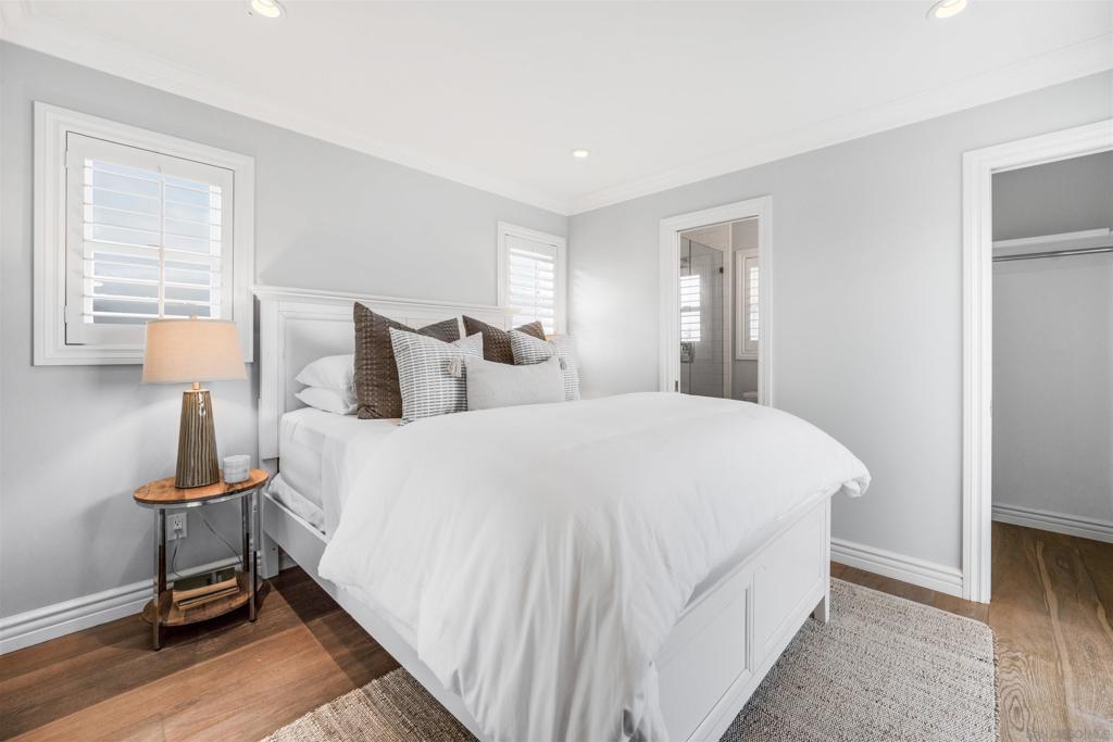 Mission Beach - Residential