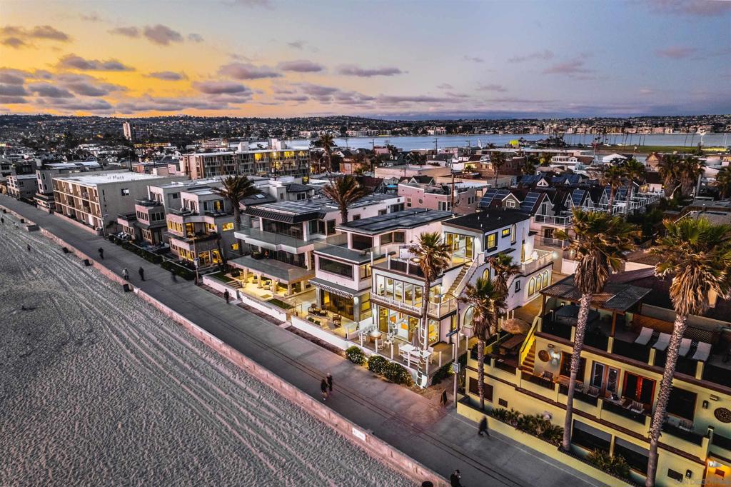 Mission Beach - Residential