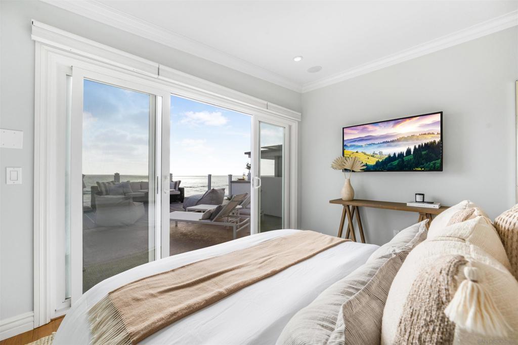 Mission Beach - Residential