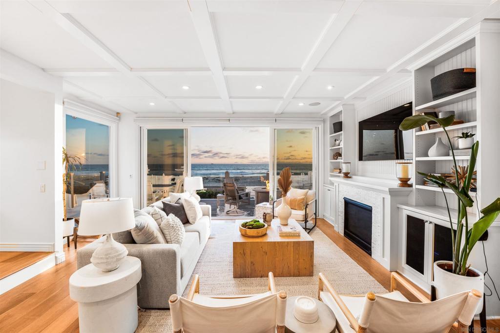 Mission Beach - Residential