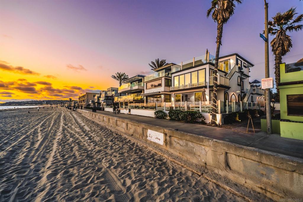 Mission Beach - Residential