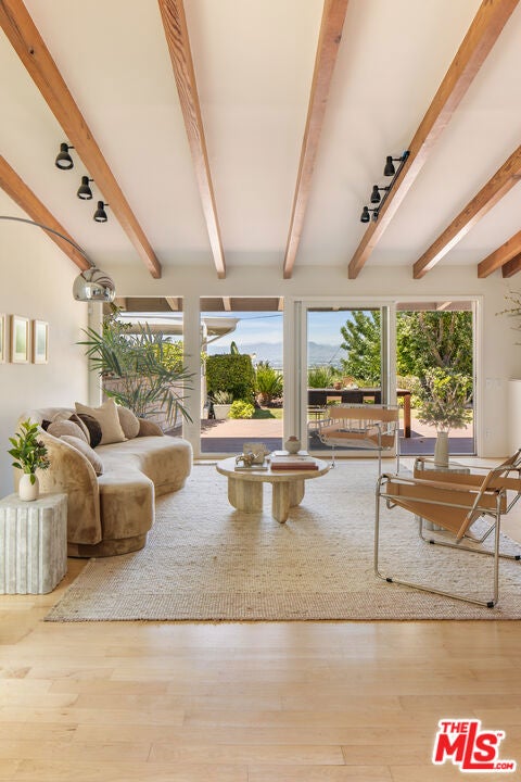 3554 Berry Drive