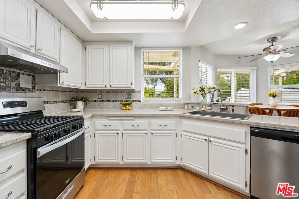 282 Royal Glen Drive