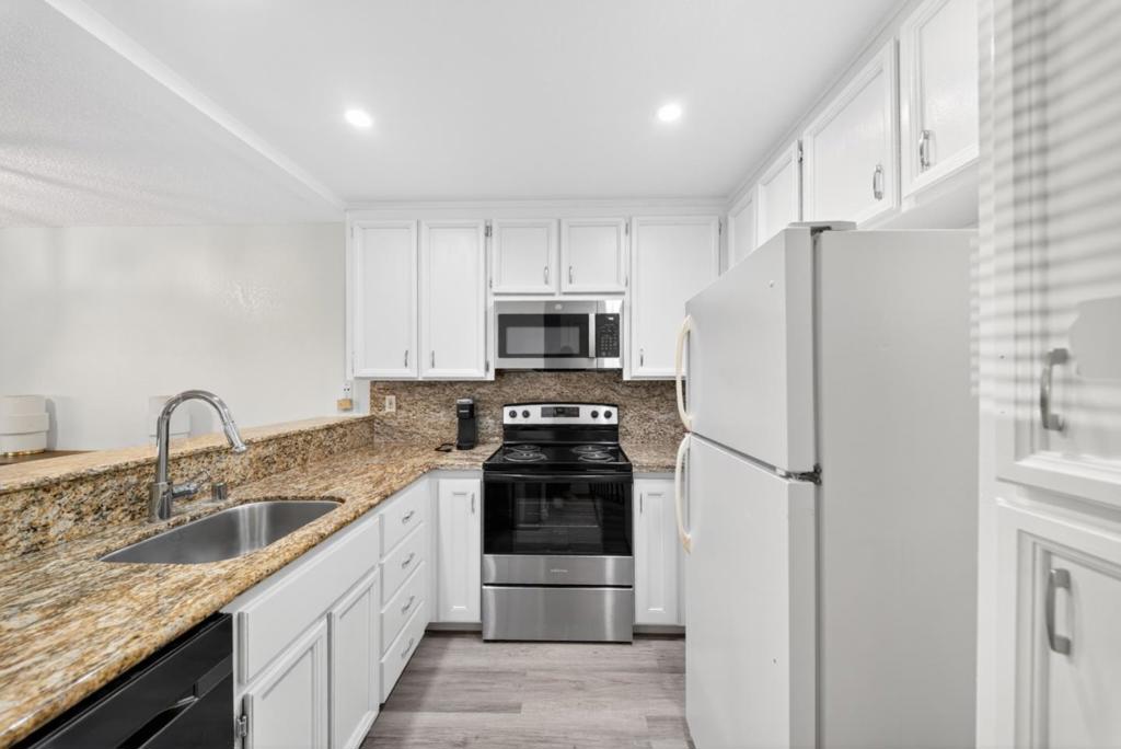 5699 Makati Circle A