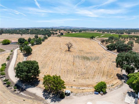 Tiny photo for 5275 Camp 8 Road, Paso Robles, CA 93446 (MLS # NS26112499)