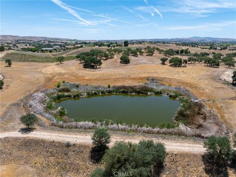 Tiny photo for 5275 Camp 8 Road, Paso Robles, CA 93446 (MLS # NS26112499)