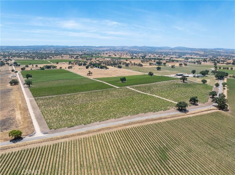Tiny photo for 5275 Camp 8 Road, Paso Robles, CA 93446 (MLS # NS26112499)