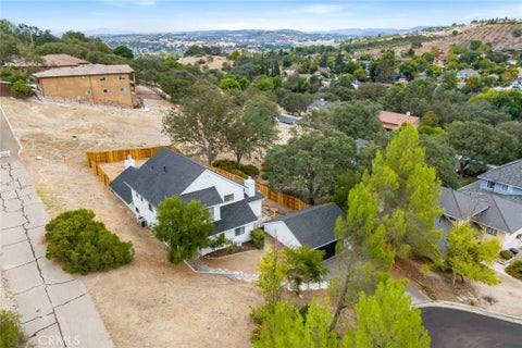 Tiny photo for 806 Grove Street St, Paso Robles, CA 93446 (MLS # SC26189209)