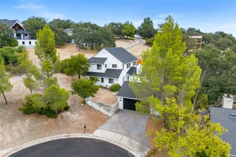 Tiny photo for 806 Grove Street St, Paso Robles, CA 93446 (MLS # SC26189209)