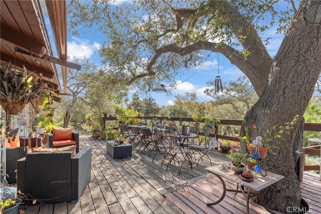 514 S Live Oak Park
