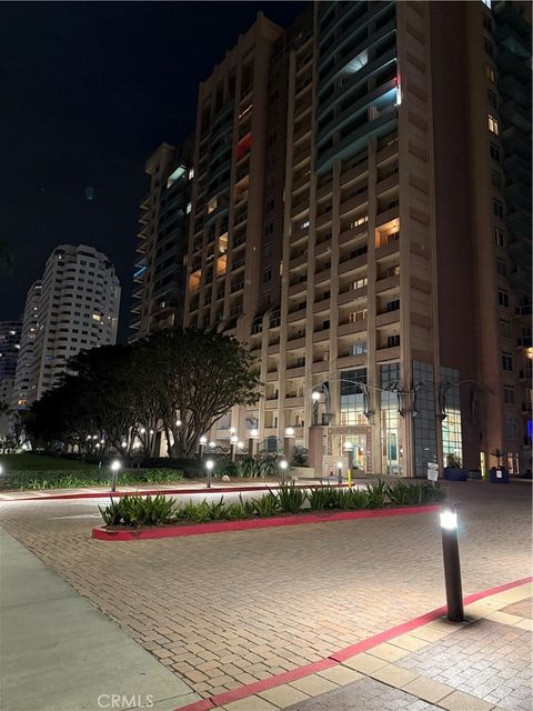 Photo of 488 E Ocean Boulevard #407, Long Beach, CA 90802 (MLS # CV26018976)