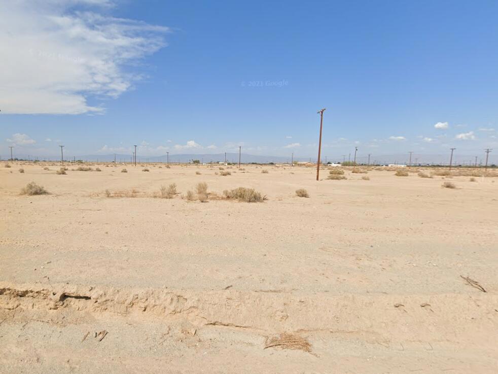 Great opportunity to invest in an up and coming area of California known as ''Lithium Valley'' This great vacant lot located East of HWY 86 with water, sewer, and Power poles on property line. This is your chance to buy and hold for future appreciation. Whether you are planning to build a home or planning to sell for future value you can't go wrong. With beautiful views of the mountains and the Salton Sea and amazing sunrises and sunsets you will enjoy owning your own piece of land in this area that has tremendous potential. Hurry, don't miss your chance to see development happen before your very own eyes. Buyer and Buyer's agent to do their own due diligence Seller and seller's agent makes no warranties or representations about the land, Near elementary and high schools, close to Family Dollar, Dollar General, restaurants, and gas stations. Lot next to it is for sale as well. Buy both for $25,000