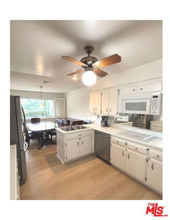 199 Summit View Drive E