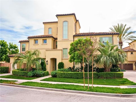 Photo of 49 Finch, Lake Forest, CA 92630 (MLS # OC26034906)