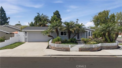 Featured picture for the property OC26194091