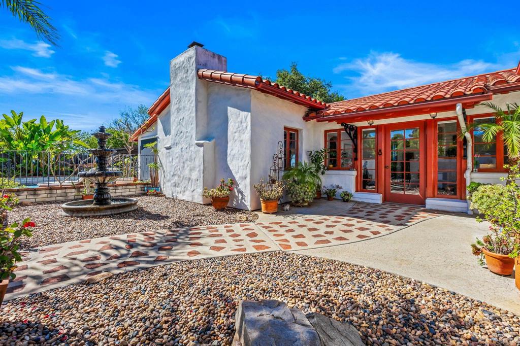 1792 Alta Vista Drive