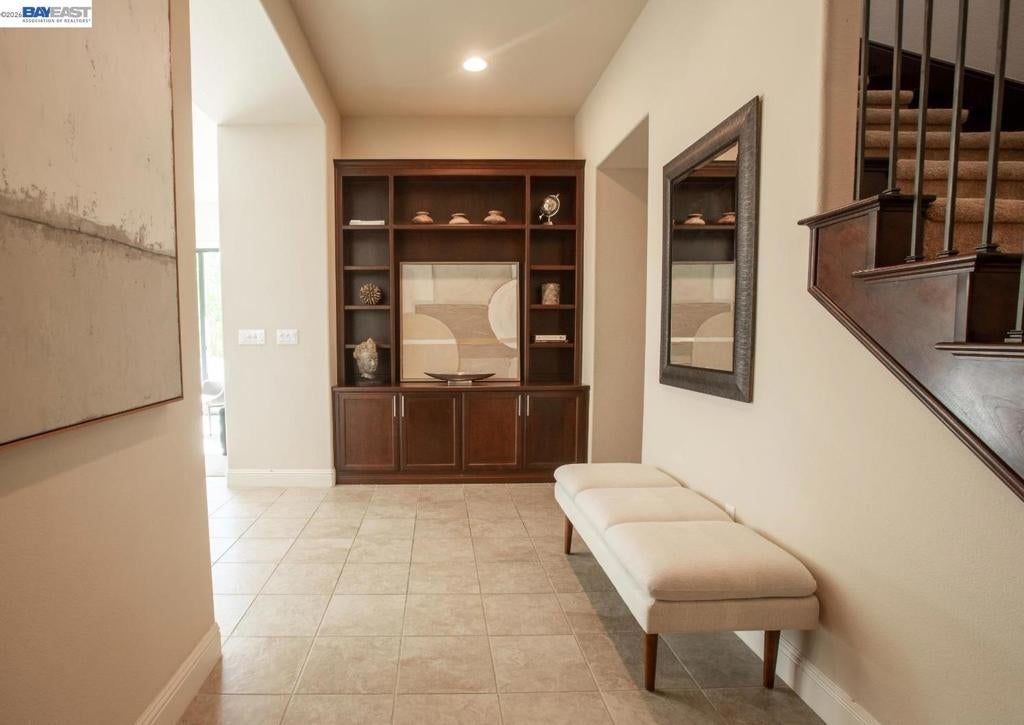 4456 Sunset View Dr