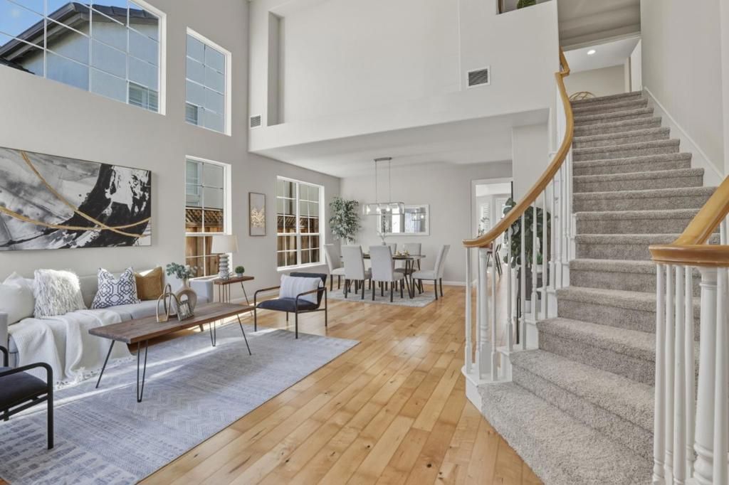 Photo of 368 Huckleberry Drive, San Jose, CA 95123 (MLS # ML82031432)