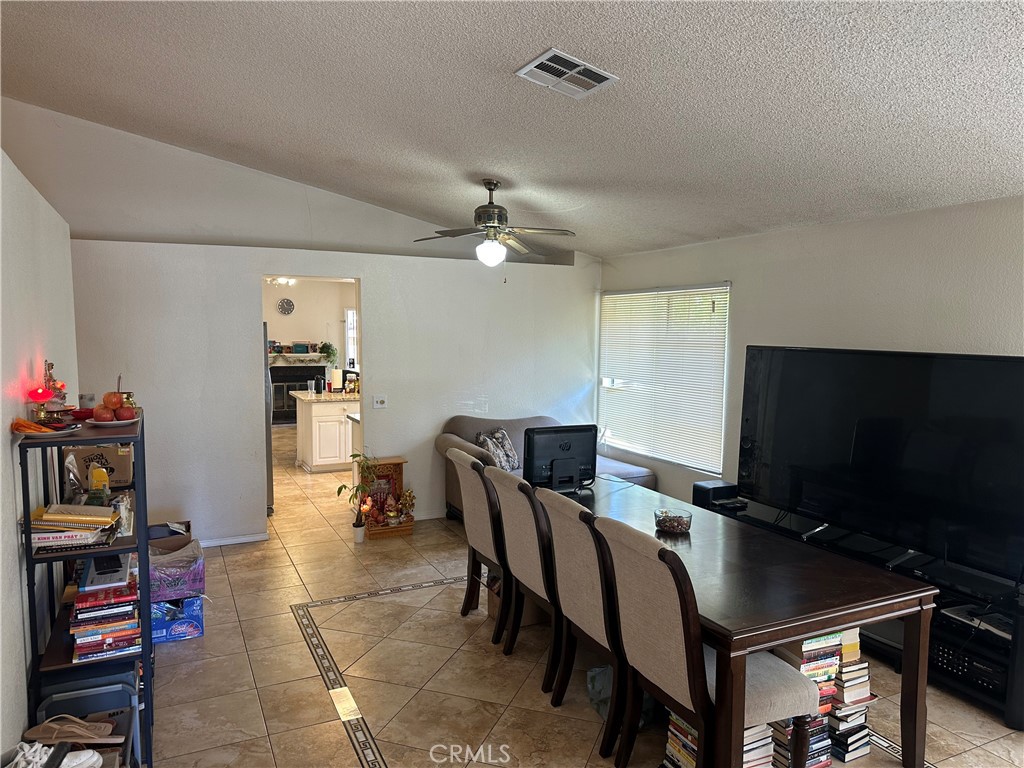 2627 E Avenue Q15