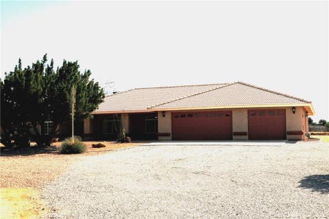 Photo of 6977 kourie Way, Oak Hills, CA 92344 (MLS # CV26160361)