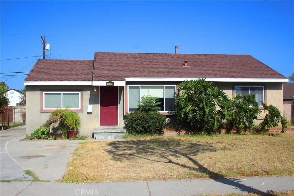 Welcome to this beautifully updated 3-bedroom, 2-bathroom home offering 1,739 square feet of comfortable living space on a spacious 6,416 sq ft lot. Originally built in 1948, this residence has been thoughtfully remodeled while maintaining its classic charm.
Inside, you’ll find elegant crown molding, modern dimmable recessed lighting, and ceiling fans throughout. The inviting living room features stylish laminate flooring, while the kitchen boasts tile floors, a large peninsula perfect for entertaining, a gas stove, dishwasher, and a cozy eat-in dining area.
The home offers ample storage and parking with a long driveway and detached 2-car garage with extra space for storage or a workshop. Enjoy outdoor living under the covered backyard patio, with a generously sized yard that offers plenty of space for gardening, play, or relaxation.
Located in a quiet, established neighborhood, this home offers a wonderful blend of comfort, convenience, and charm. Priced for the next owner to come in and make it their own, this is an incredible opportunity to personalize a home in a desirable location. Don’t miss your chance to make it yours!