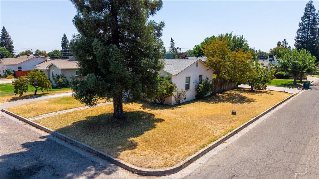 555 N 2nd