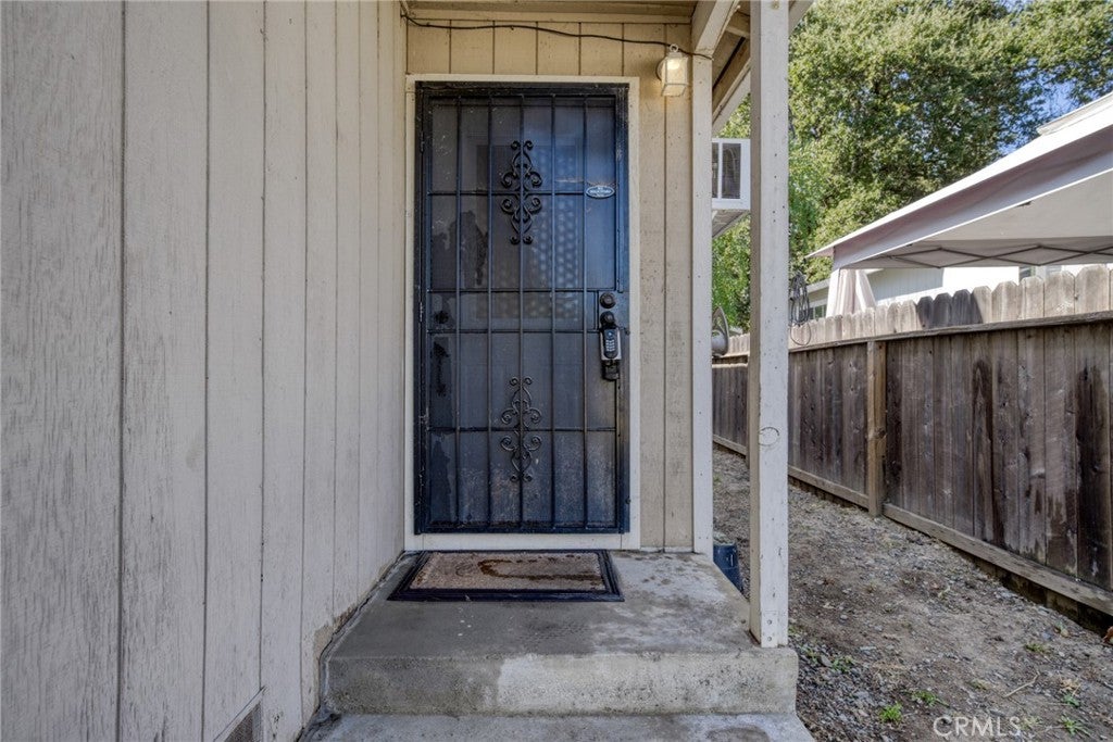 1021 2nd Street