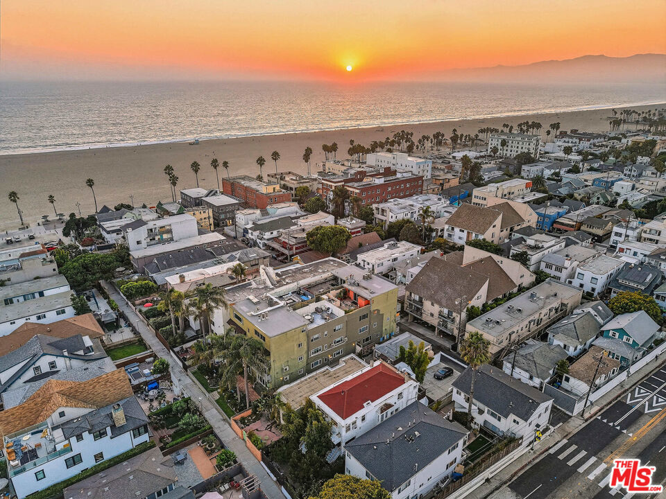 Quintessential Venice Beach Walk Street Trophy Property! Discover an extraordinary opportunity to own a completely updated duplex with a bonus unit in the heart of Venice Beach. Situated on a coveted walk street, this 100% vacant property is ready for an owner-user seeking a dream coastal lifestyle or an investor looking for prime rental income. Unit A features 2 spacious bedrooms and 2.5 baths, offering a modern and airy open-concept floor plan. Unit B, located upstairs, includes 3 bedrooms and 1 bath with abundant natural light and stylish finishes. Bonus Unit C provides 1 bedroom and 2 baths, complete with a private patio perfect as a guest suite, rental, or creative workspace. Each unit is thoughtfully designed with its own washer/dryer and air conditioning for ultimate convenience. The property also boasts a large rear driveway accommodating up to 6 cars, a rare find in this beachside neighborhood. Unbeatable location just steps from the sand, Rose Avenue, and Abbot Kinney Boulevard, offering world-class dining, shopping, and entertainment at your doorstep. This is truly a one-of-a-kind trophy property: turnkey, versatile, and unmatched in value.