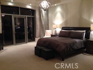 Los Angeles, California, 90024, United States, 3 Bedrooms Bedrooms, ,5 BathroomsBathrooms,Residential,Pending,2045513