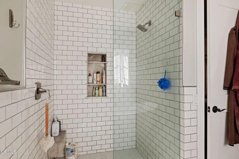 Tiny photo for 845 Mission Drive, Camarillo, CA 93010 (MLS # V1-39365)