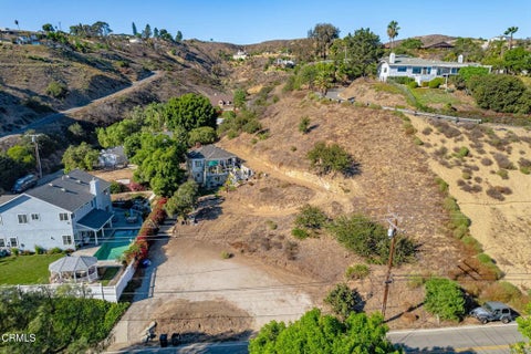 Tiny photo for 845 Mission Drive, Camarillo, CA 93010 (MLS # V1-39365)