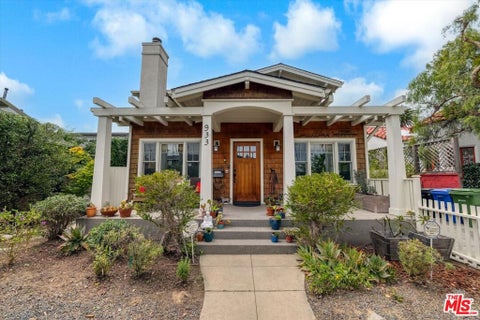 Photo of 933 Venezia Avenue, Venice, CA 90291 (MLS # 26868321)