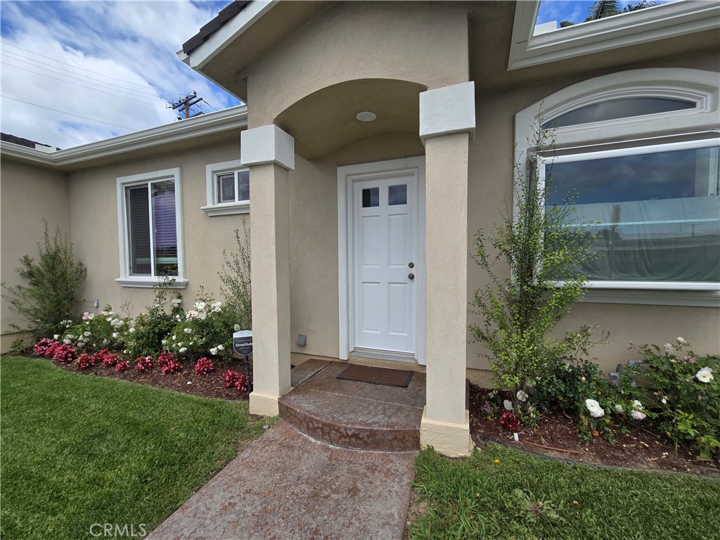 18427 Eriel Avenue